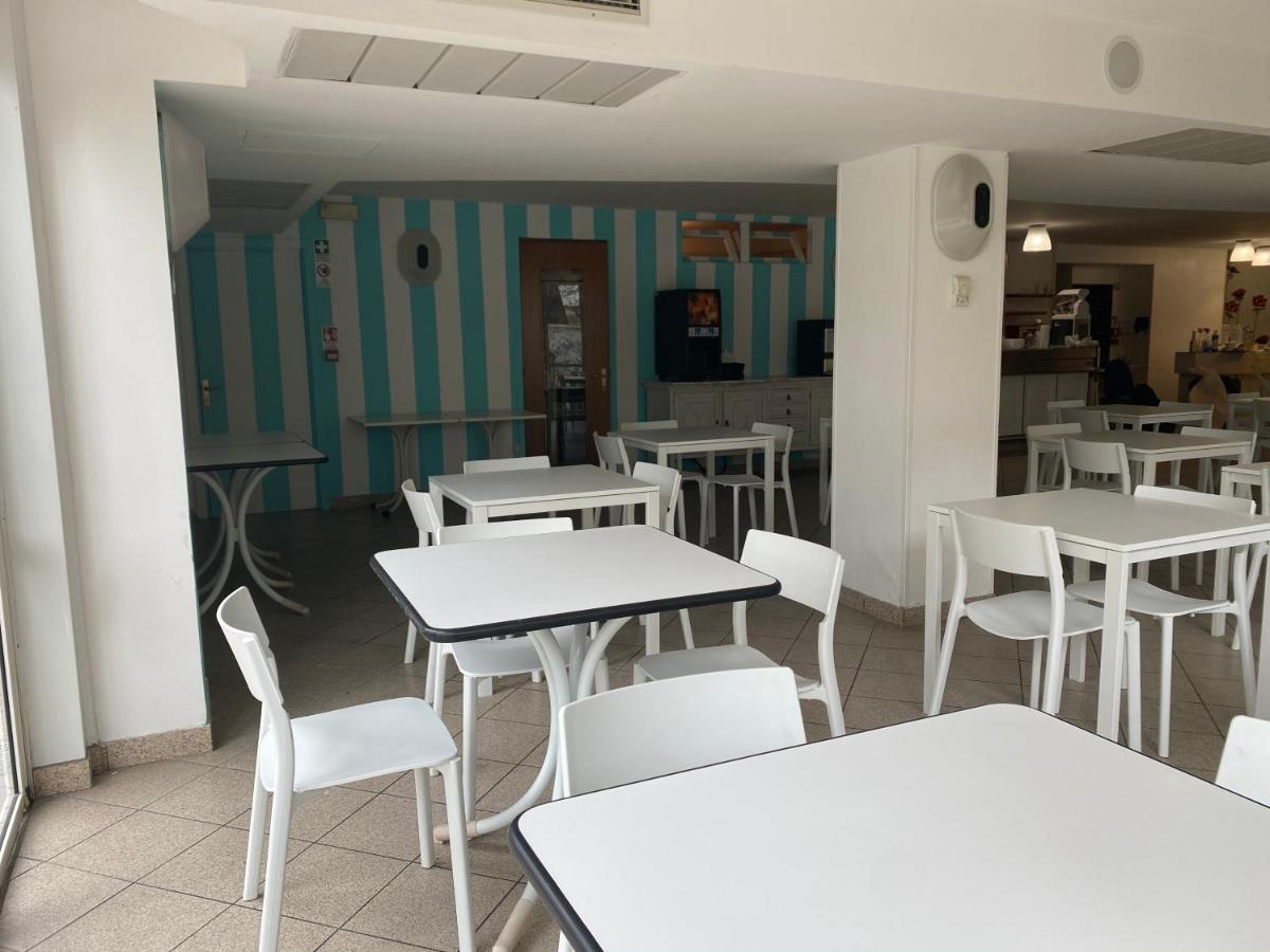 Hotel Modenese リッチョーネ エクステリア 写真