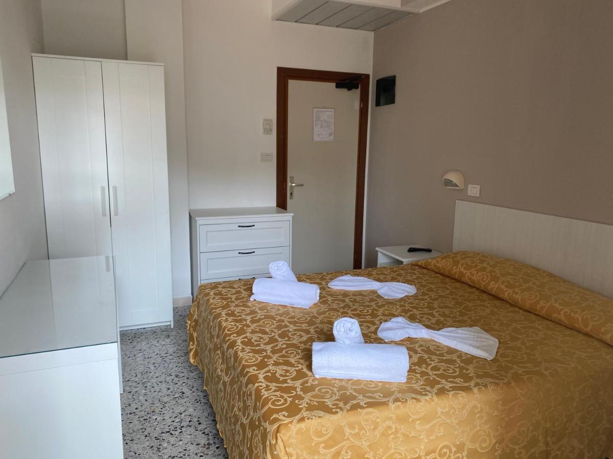 Hotel Modenese リッチョーネ エクステリア 写真