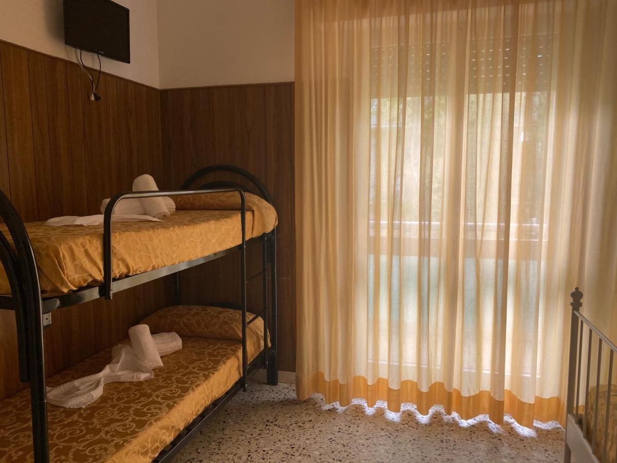 Hotel Modenese リッチョーネ エクステリア 写真
