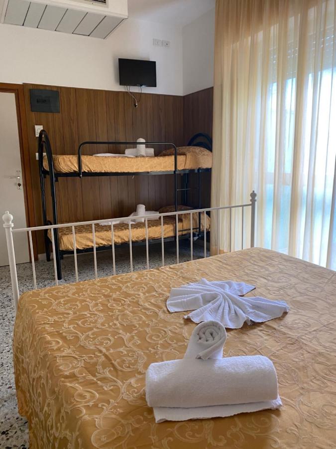 Hotel Modenese リッチョーネ エクステリア 写真