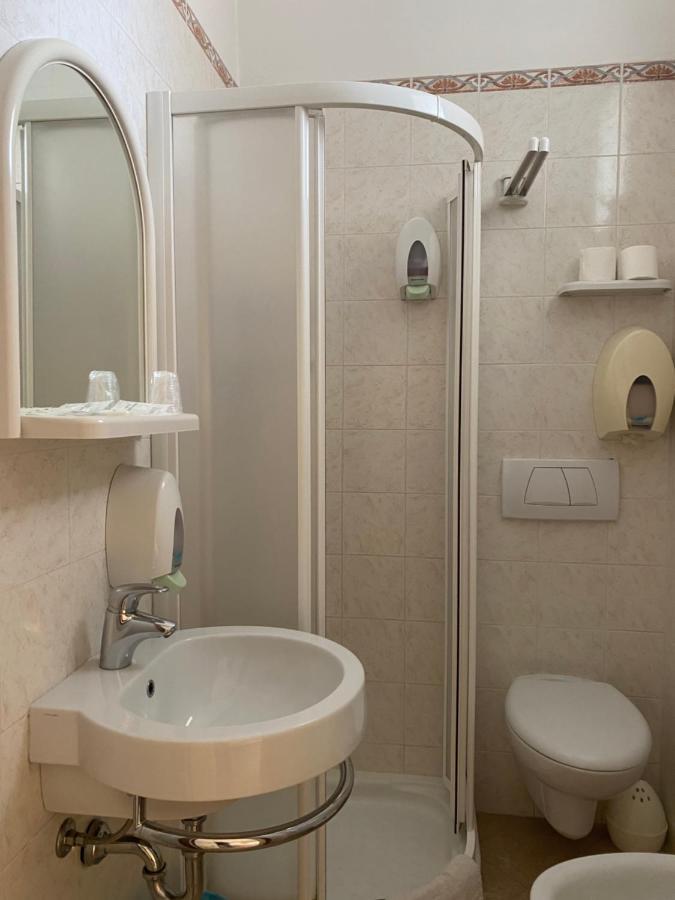 Hotel Modenese リッチョーネ エクステリア 写真