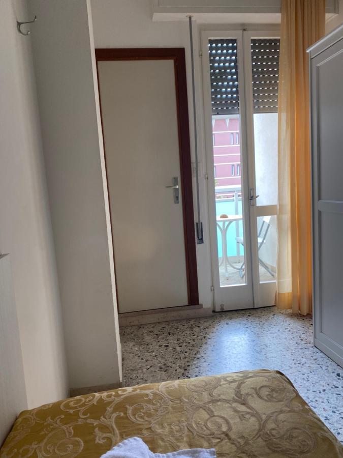 Hotel Modenese リッチョーネ エクステリア 写真